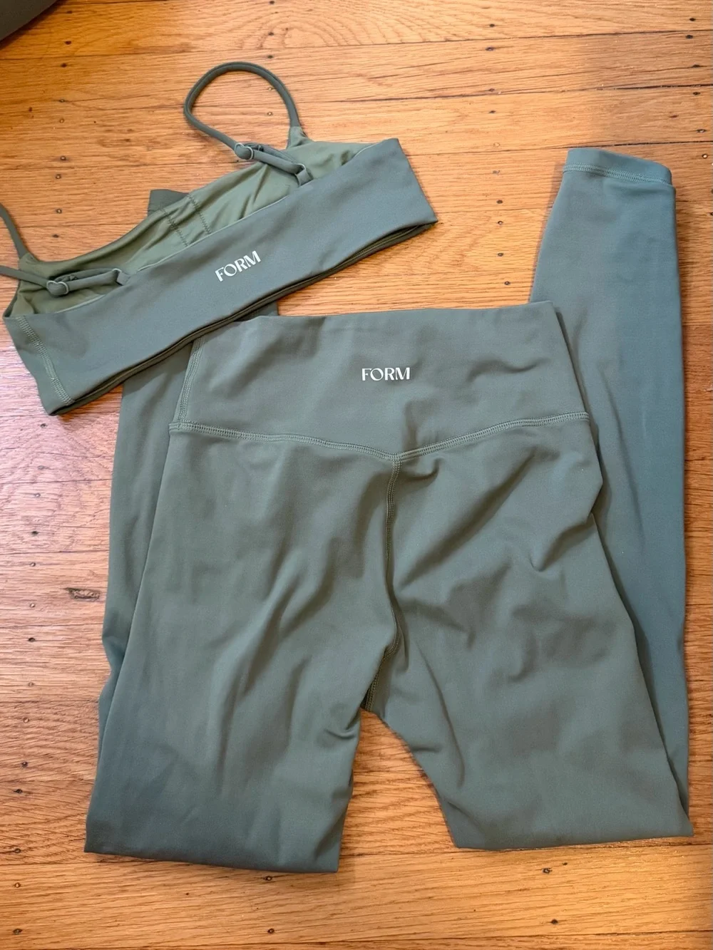 FORM Olive Green Active Leggings & Sports Bra Set
